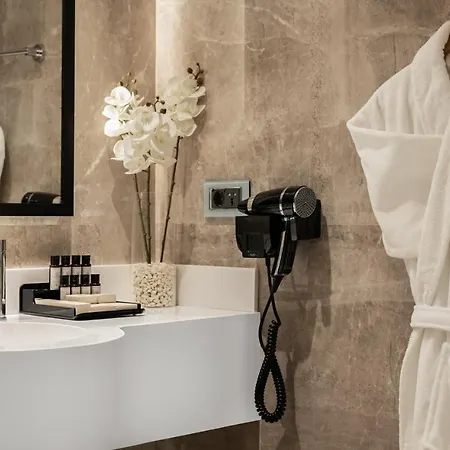 Hotel Gleam Collection 5*