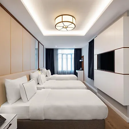 Hotel Gleam Collection