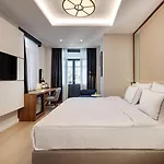 Gleam Collection Hotel 5*